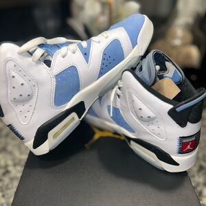 Jordan Kids Sneakers in Blue and White